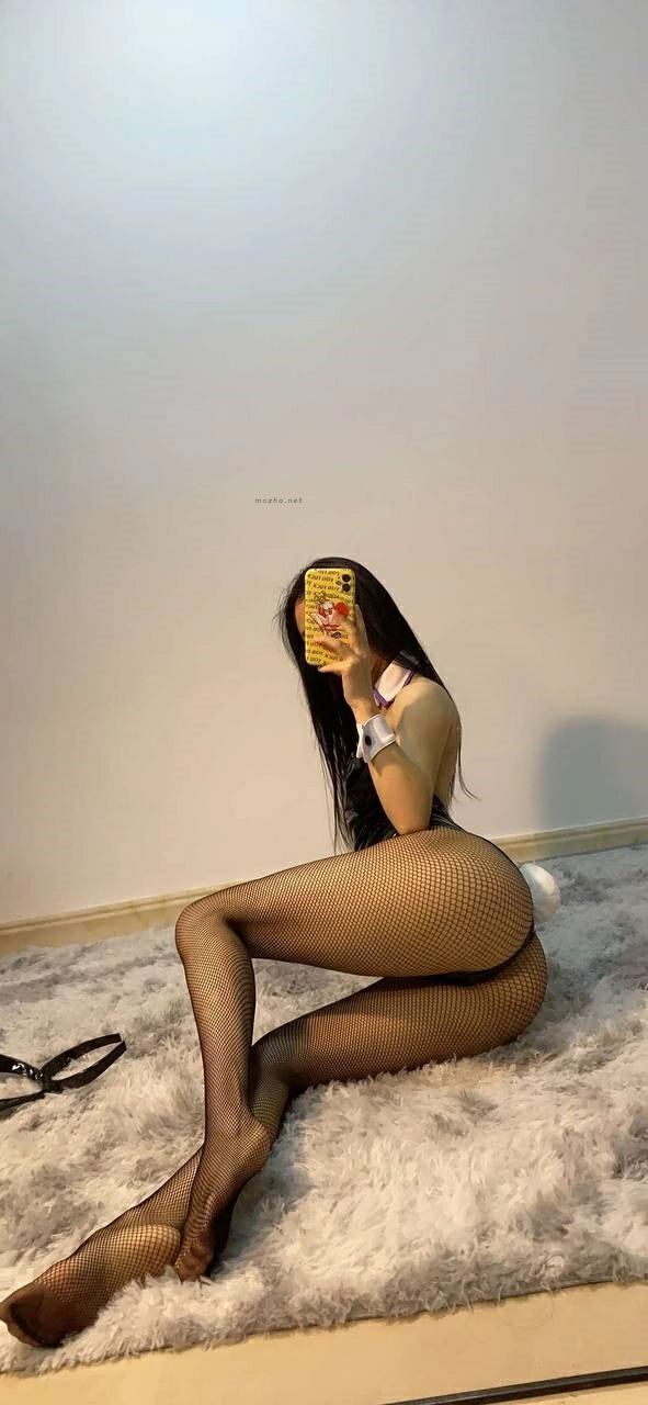 俏妞qiaoniuTT – 渔网蜜桃臀兔女郎【17P】